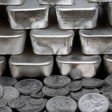 Speculative Length in Silver Futures Reaches Record Levels
